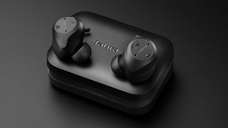 Jabra Elite Sport product adshot on case