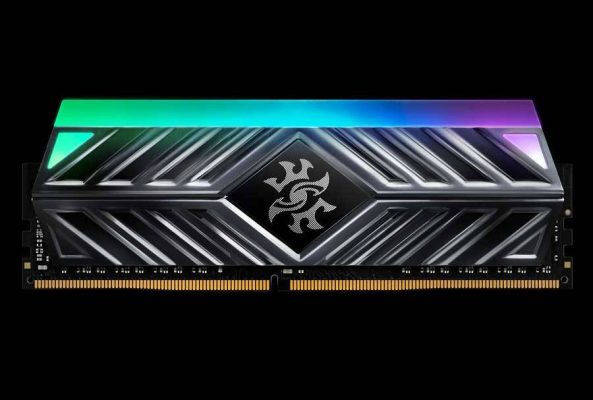 Test: Adata XPG Spectrix D41 Adata XPG Spectrix D41