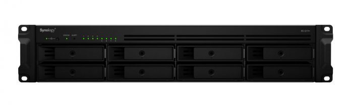 01_RS1219_webb Synology RS1219+