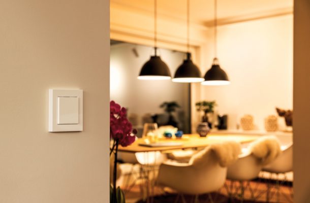 Eve Light Switch EU Lifestyle 02