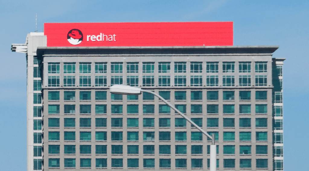 Red Hat sparkar ekonomichef redhat hq