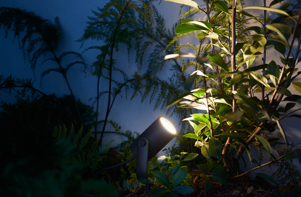 Test: Philips Lily Outdoor spot light (3-pack) Philips Hue Lily outdoor spot light