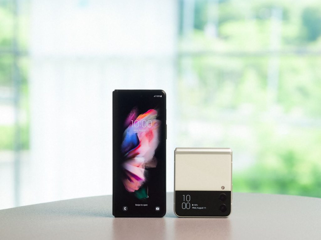 Samsung lanserar Galaxy Z Fold3 5G och Galaxy Z Flip3 5G Samsung Galaxy Z Fold3 5G och Galaxy Z Flip3 5G