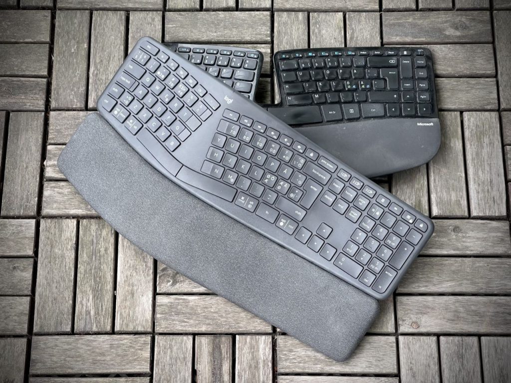 Logitech Ergo K860 och Microsoft Sculpt Ergonomic Keyboard