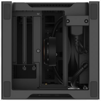 NZXT v2 – vy från undersidan