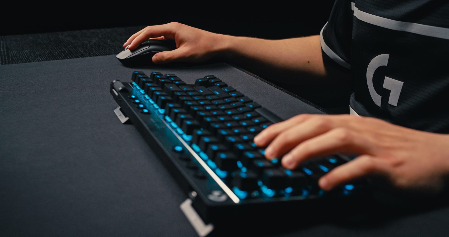 Logitech Pro X Superlight 2 & Pro X TKL Lightspeed