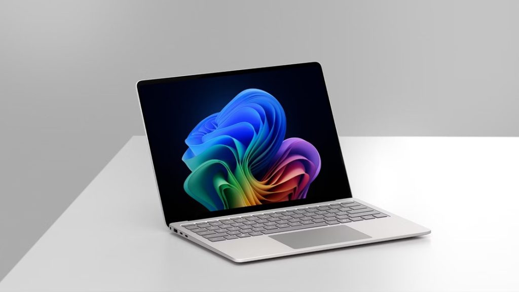 Microsoft Surface Laptop Copilot plus PC 13,8
